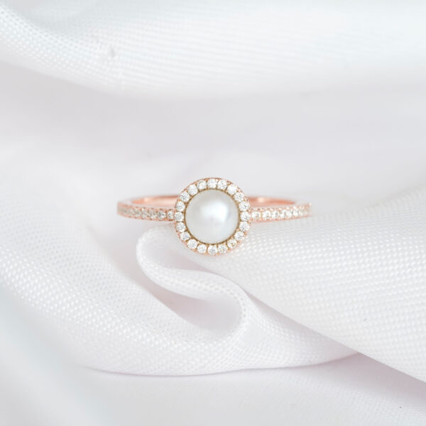 Round Pearl Engagement Ring for Women