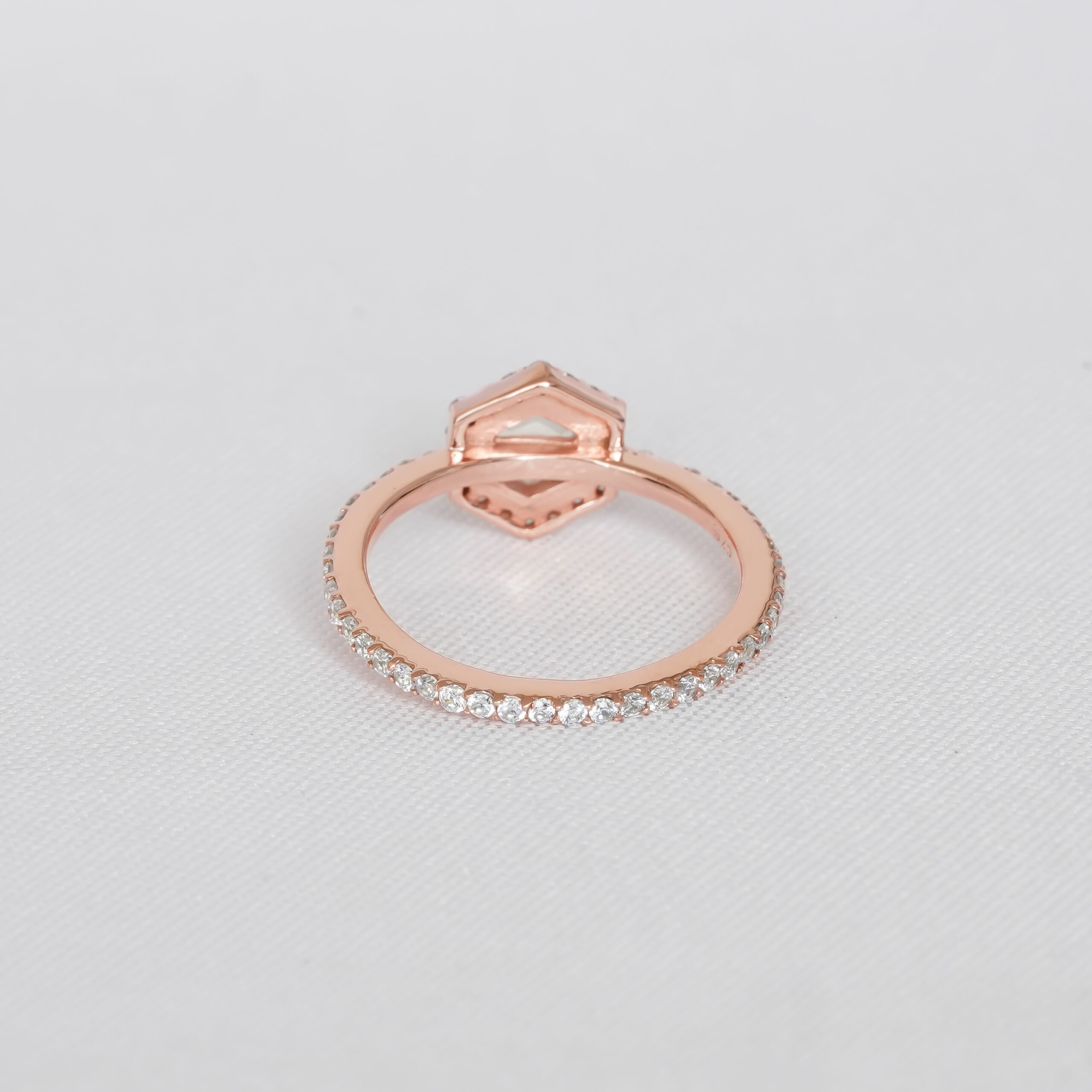 Hexagone Moonstone Ring for Women - Image 4