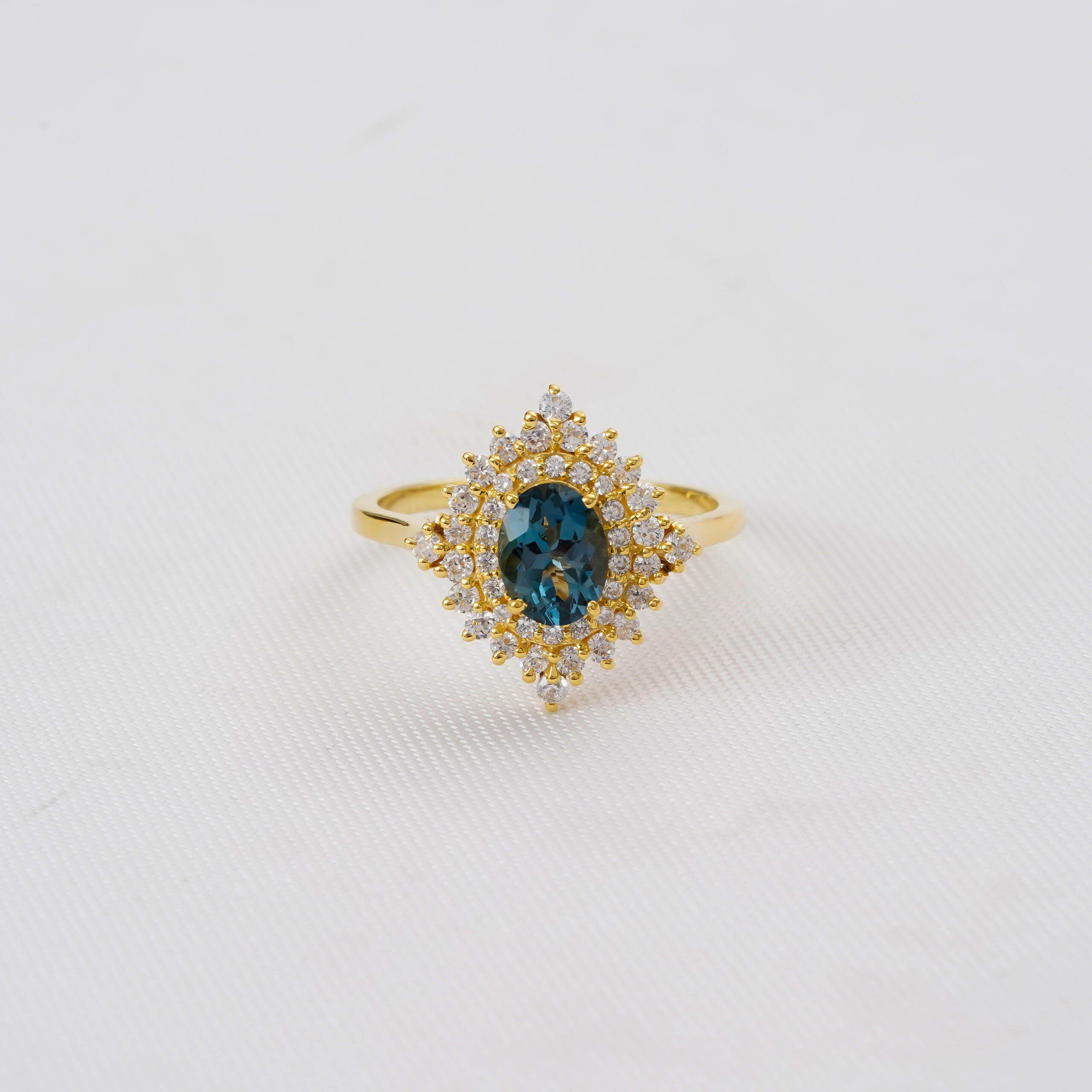 Oval Blue Topaz Ring for Women - Image 2