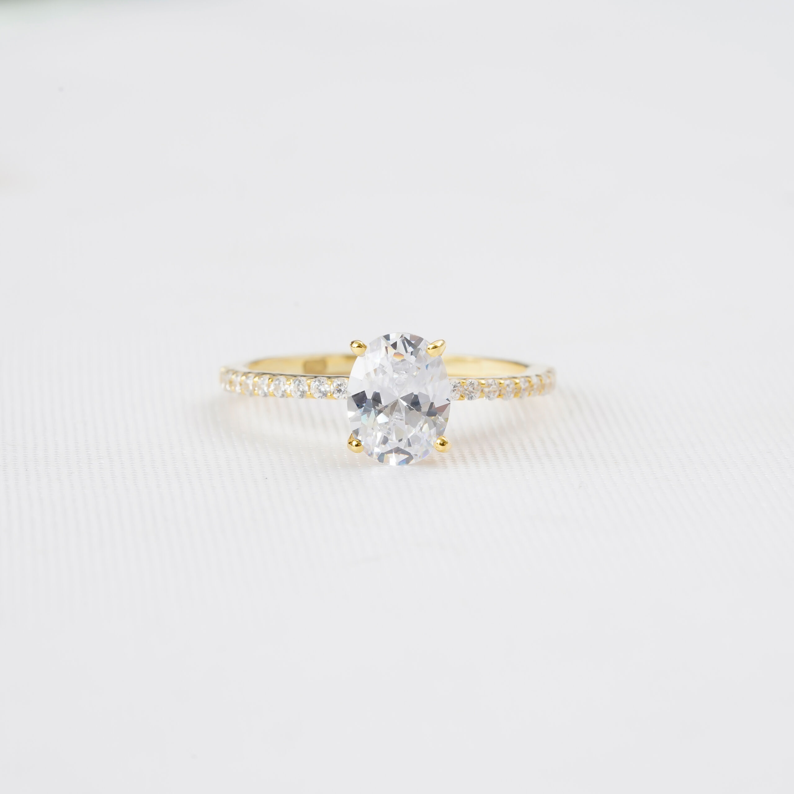 Oval Moissanite Ring for Women - Image 2