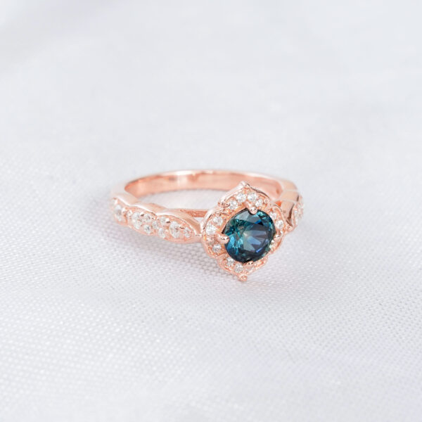 Alexandrite Engagement Ring Set For Women - Image 5