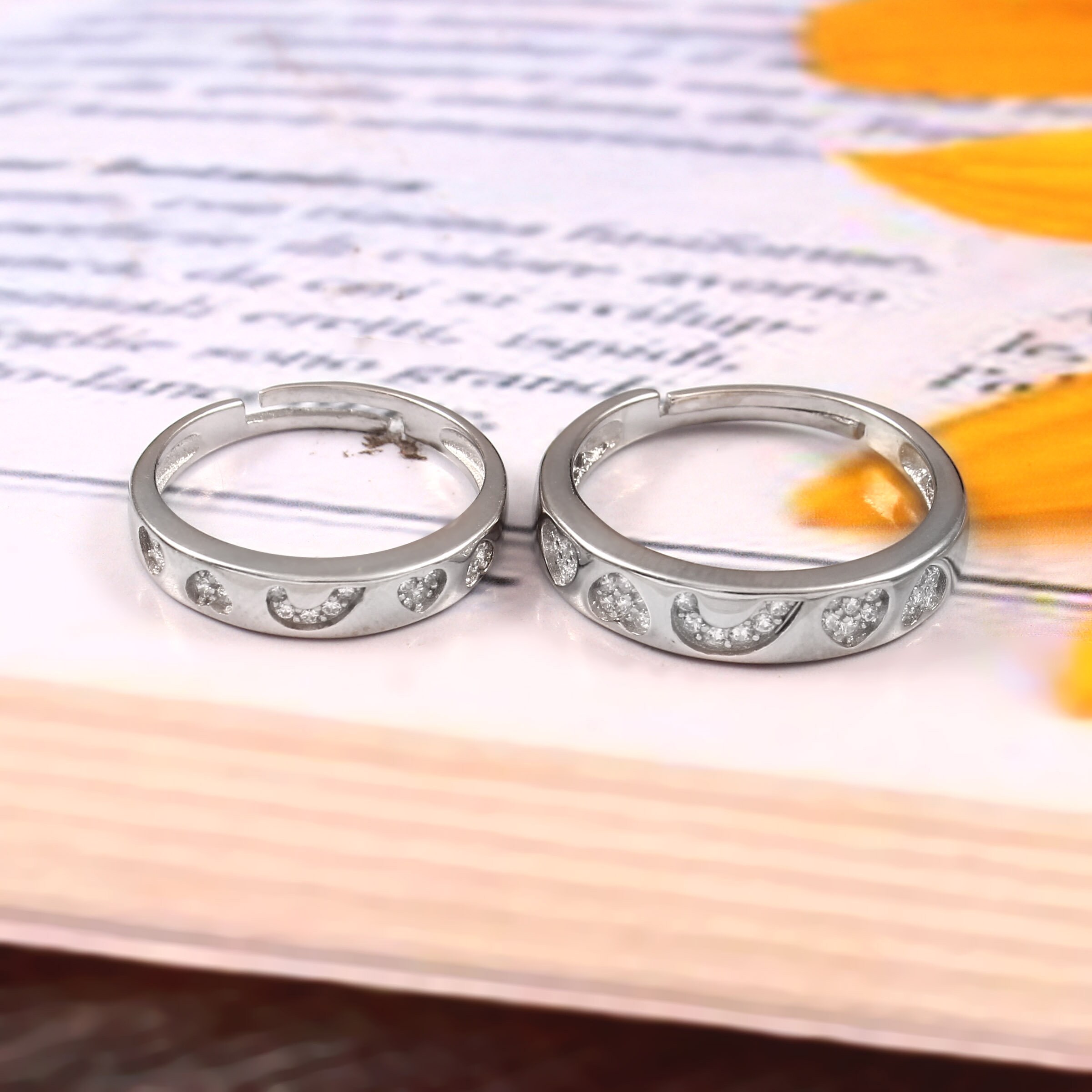 Matching Couple Bands His And Hers Ring Set Eternity Couple Diamonds Ring Sets Adjustable Wedding Engagement Jewelry Same Rings for Couple